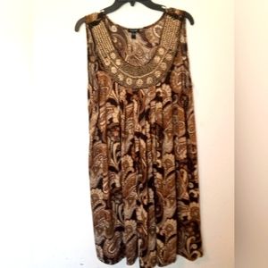 FOREVER | BEADED NECKLINE | SIZE LARGE